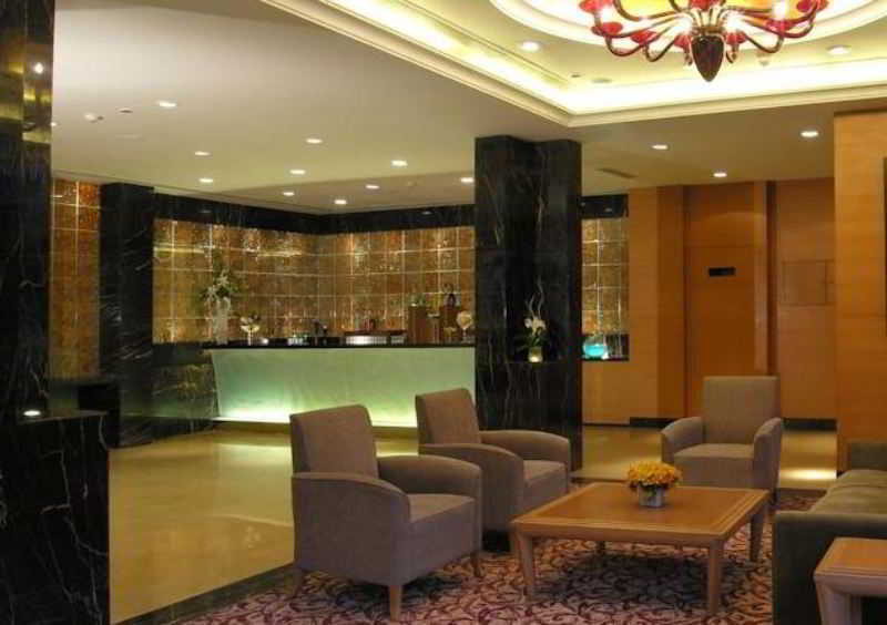 Taj Chandīgarh Exterior foto The lobby of the hotel